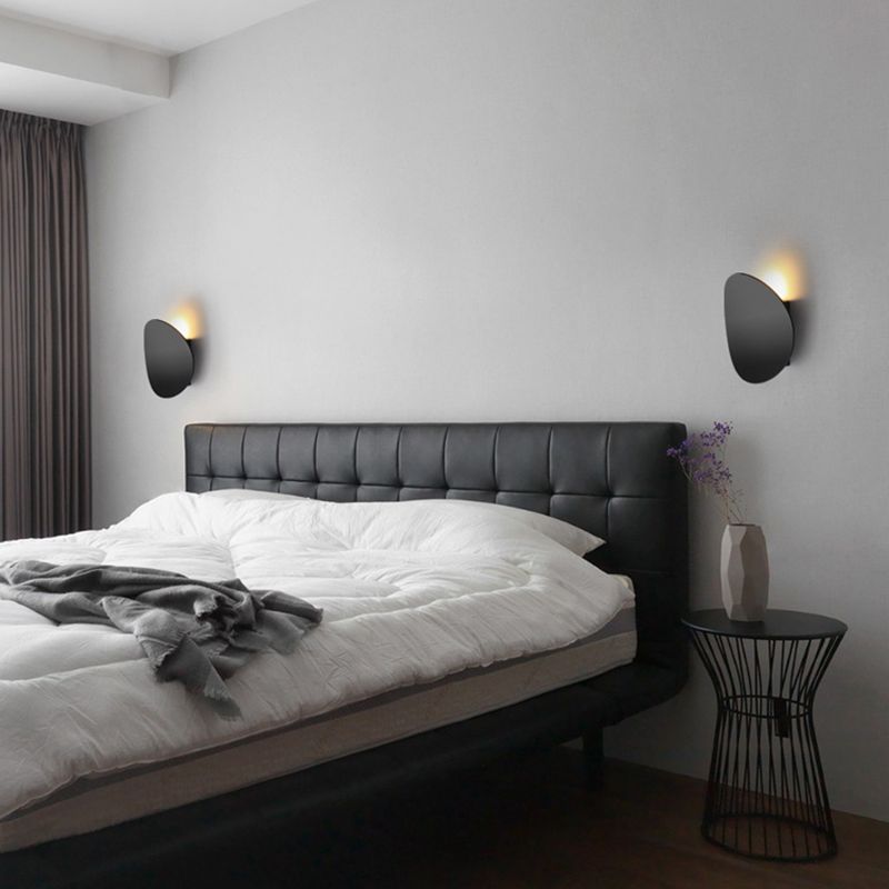 Oval Shade Metal Wall Sconce Modern Style Single Light Wall Mount Lighting