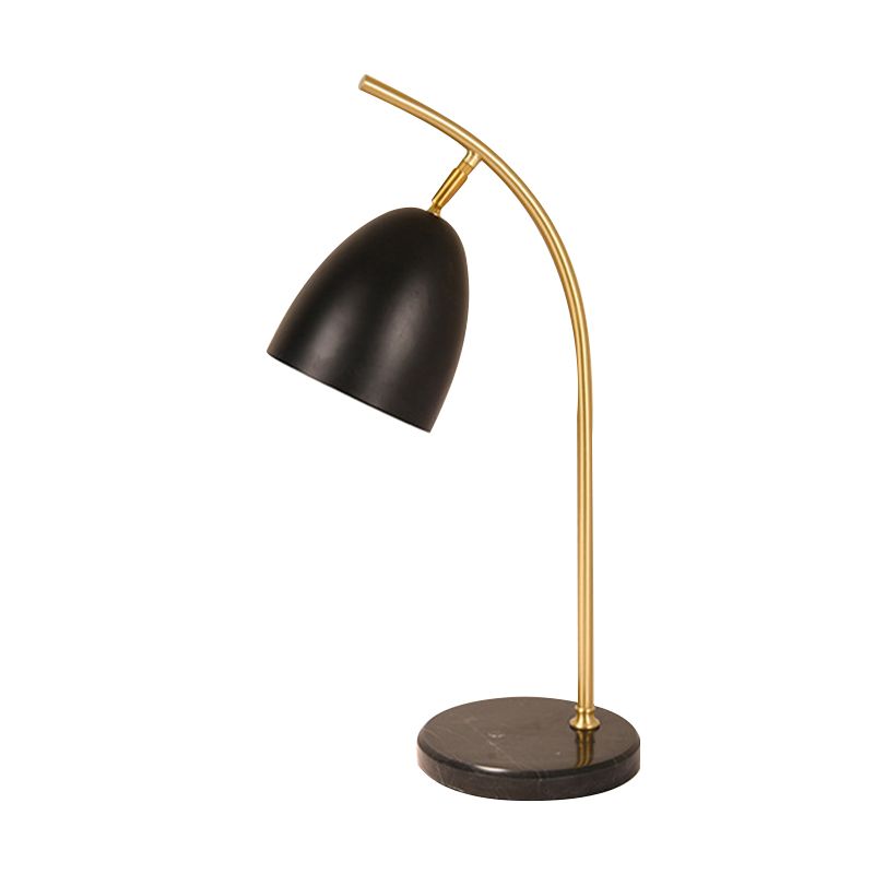 Modern 1 lamp nachttafellicht met metalen schaduw Wit/zwarte afwerking Bell Shape Desk Lamp