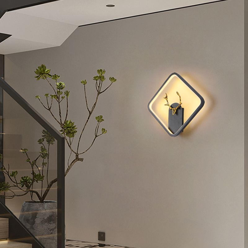 1-Light Geometric Wall Lighting Ideas Modern Style Metal LED Wall Lamp