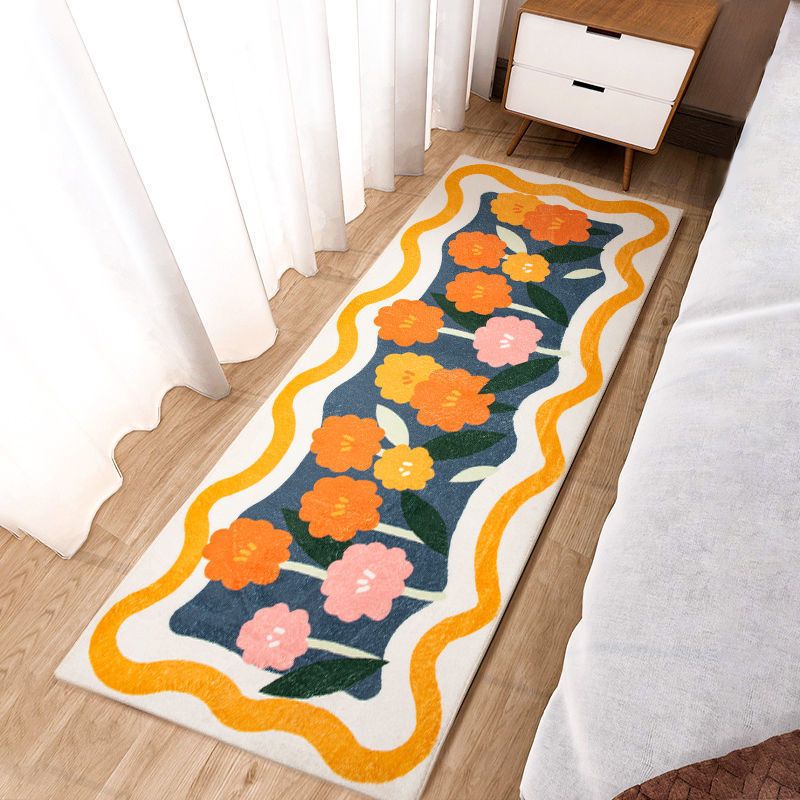 Orange Simple Rug Polyester Flower Indoor Rug Stain Resistant Rug for Home Decor