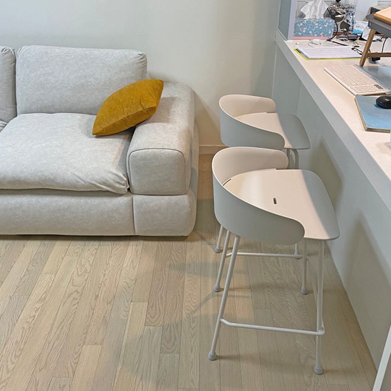 Contemporary Bucket Low Back Armless Bar Stools with White Metal Base