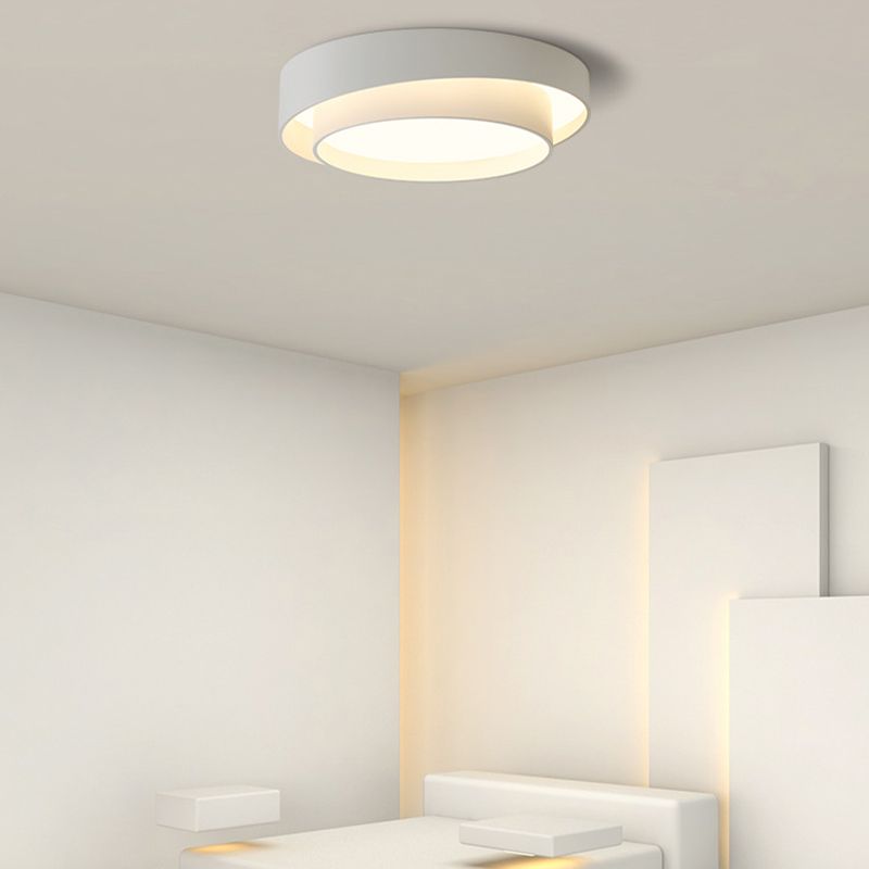 Nordic Round Flush Mount Metal LED Ceiling Light Fixture for Bedroom
