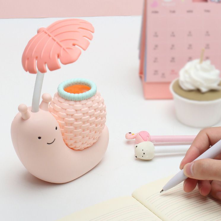 Macaroon Snail en forme de mini lampe de table ABS ABS PLANT CRÉATIVE LED LETTANDE DE LED POUR CHAMBRE