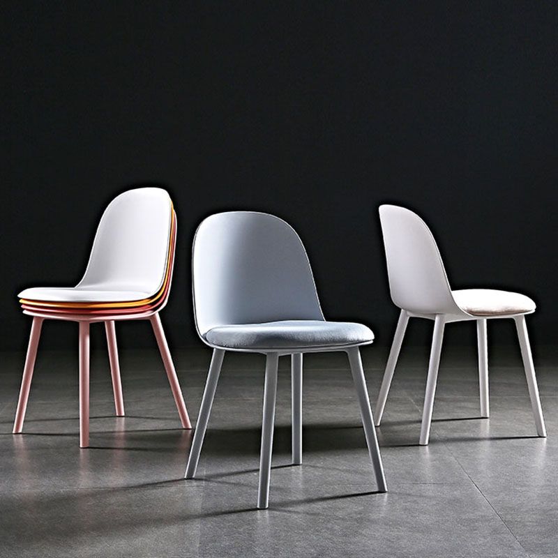 Silla lateral de comedor de plástico de estilo escandinavo, silla sin brazos con respaldo abierto para el hogar