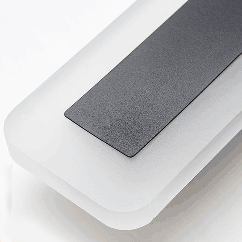 Estilo moderno Maledina de tono de tira minimalista Diconce de metal 1 Luz apliques en negro para el patio