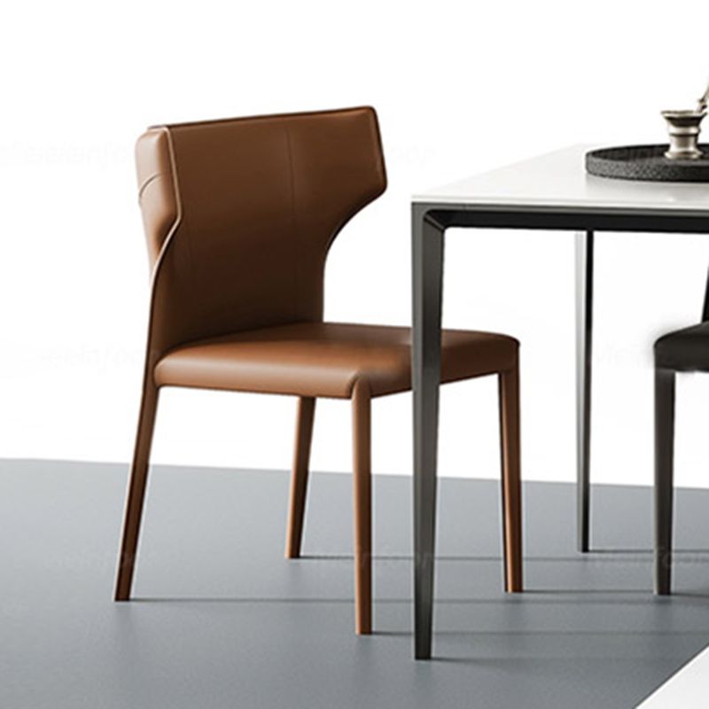 Chaise sans bras de salle à manger contemporaine en métal, chaises de salle à manger en cuir pour usage domestique
