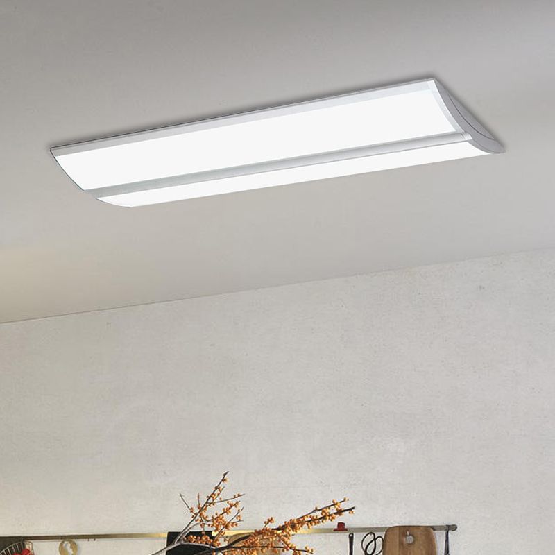 Rechteckige, bündig montierte Metall-LED-Schlafzimmerleuchte von Simplicity in Silber