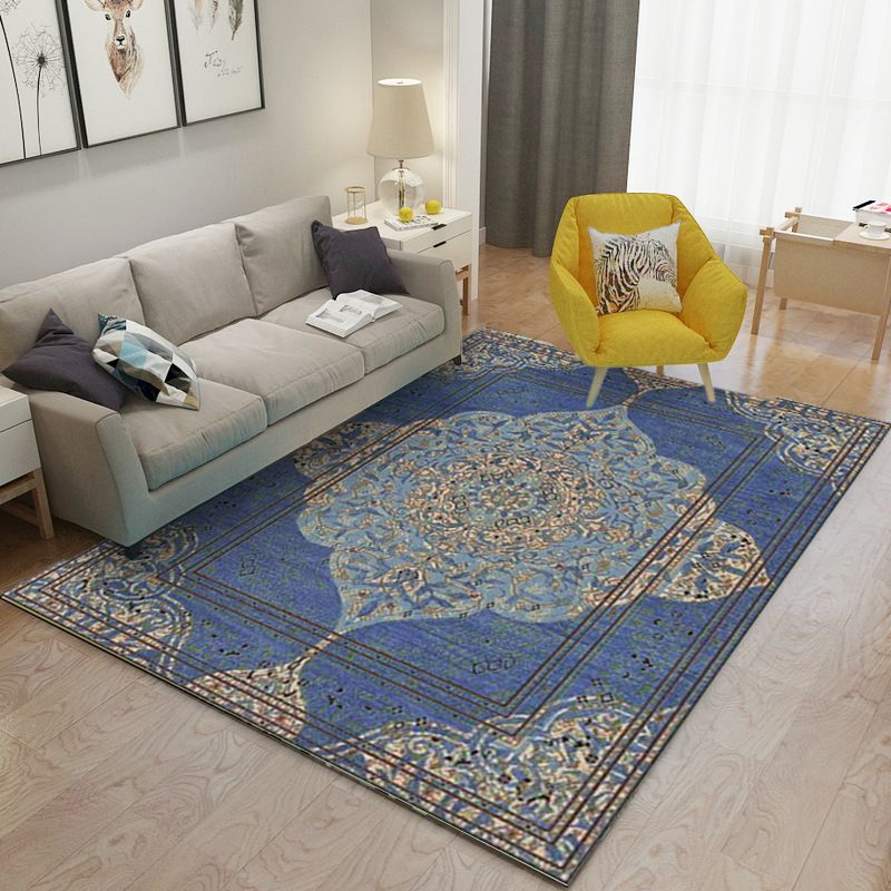 Traditional Area Carpet Antique Pattern Polyester Area Rug Stain Resistant Rug for Living Room