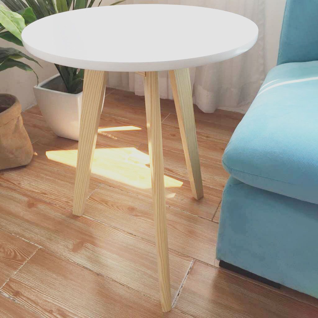 23.62 Inch Wide Scandinavian Sofa Side Accent Table 3 Legs Round Side End Table