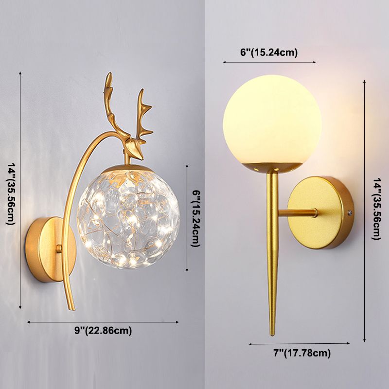 Modern Wall Mounted Lamp in Gold/Black Single Head Sconce Lights for Foyer
