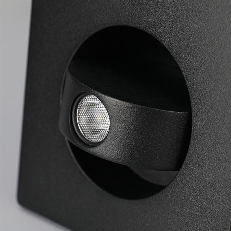 Geometric Shape Metal Wall Sconce Modern Single Light Wall Mounted Light