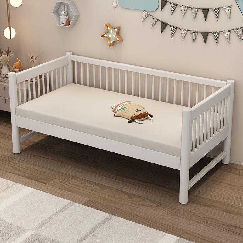 White Baby Crib Scandinavian Beech Nursery Crib with Guardrails