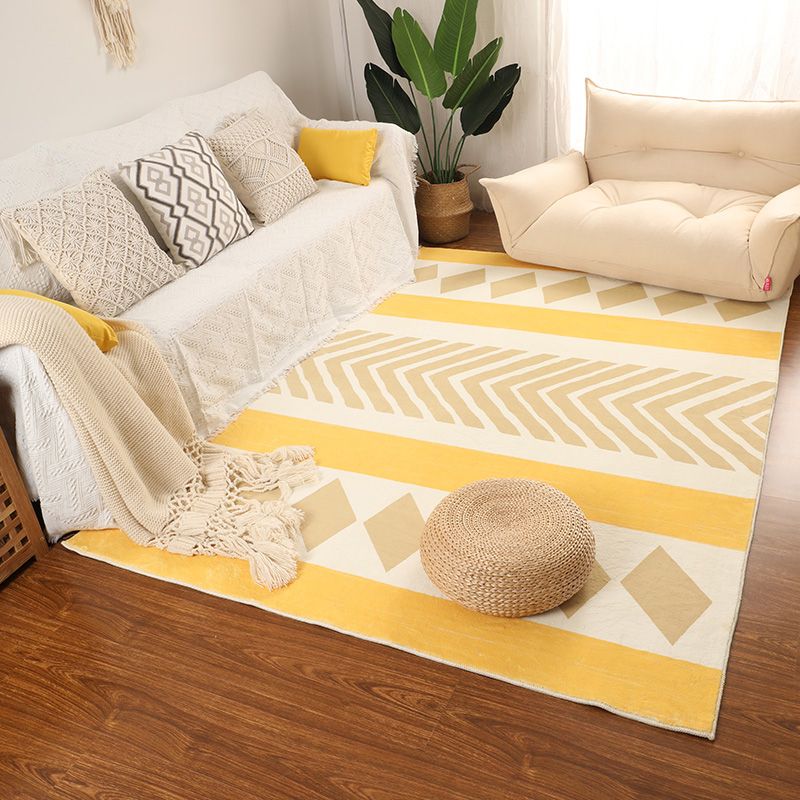Fancy Yellow Carpet Geometric Print Polyester Area Rug Anti-Slip Area Rug for Home Decor