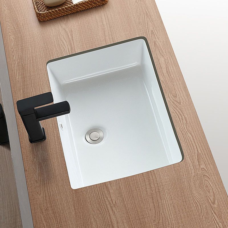 Traditional Undermount Bathroom Sink Porcelain with Overflow Basin Sink