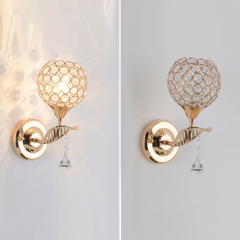 Light montata in oro minimalista in stile muro di fulmine a muro di cristallo