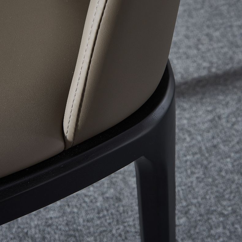 Eigentijdse stijl zijstoelen armloze Parsons stoelen met houten benen