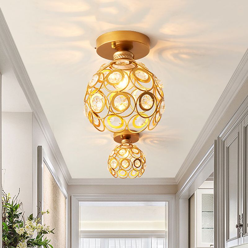 Dome in ottone vicino alla luce del soffitto Modernismo 1 Light Metal Semi Flush Mount Light With Crystal Accent