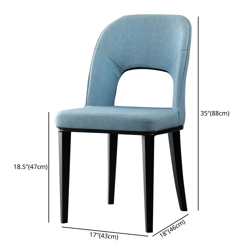 Silla de comedor contemporánea con acabado mate, respaldo abierto de cuero, silla lateral