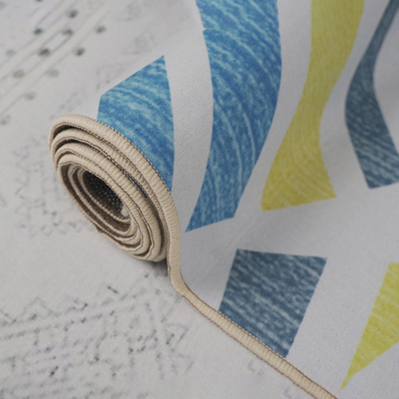 Dark Gold Rug Polyester Geometric Patterns Rug Stain Resistant Rug for Drawing Room