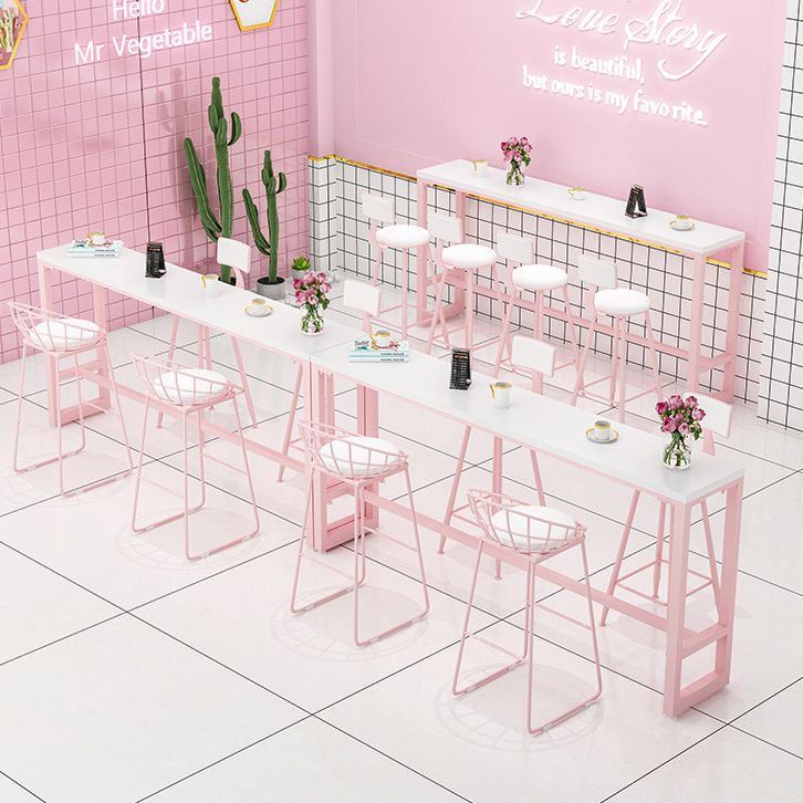 Moderne rosa Rechteck Gegenhöhe Pub Tisch Café Hode Footreest Pub Bar Table