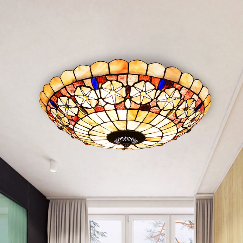 12"/21" Dia 3/4-Light Flush Mount Lamp Tiffany Bowl Shell Ceiling Fixture with Blossom Pattern in Beige