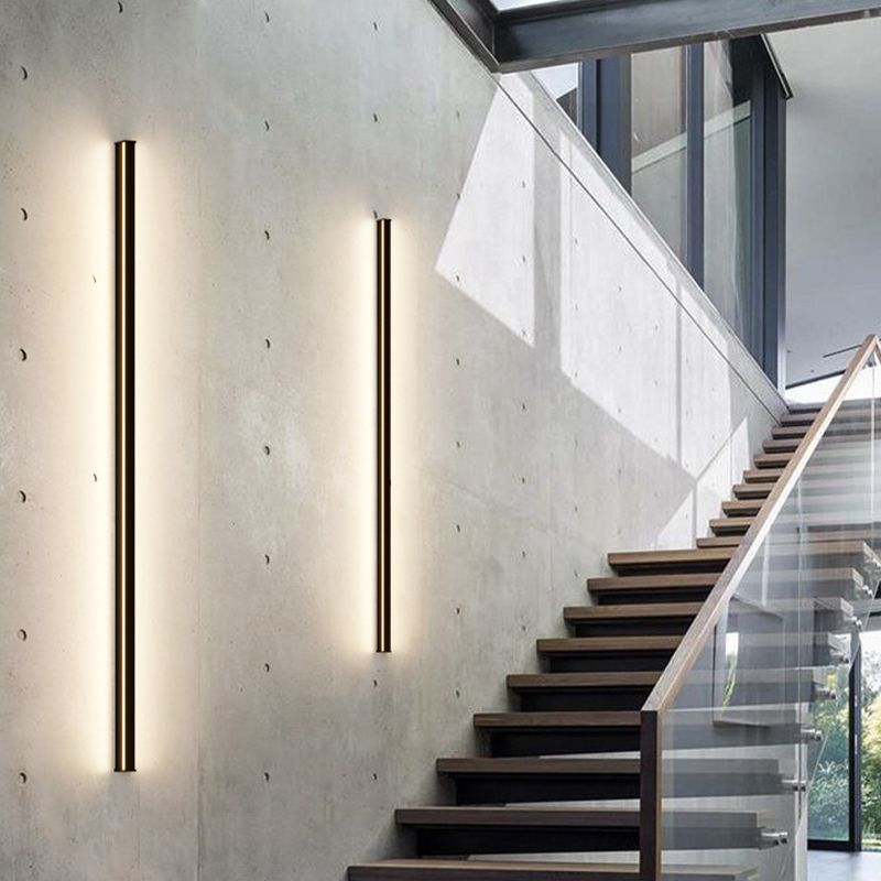 Metal Linear Shape Wall Lighting Modern Style 1 Light Wall Mounted Light Fixture in Black