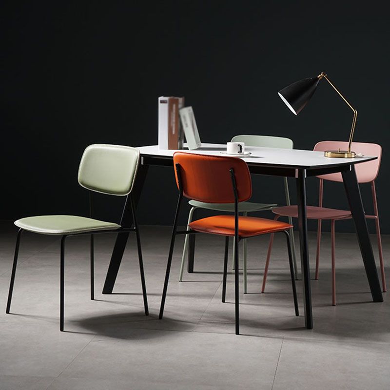 Silla de cocina contemporánea que cena sillas laterales sin brazos con patas de metal