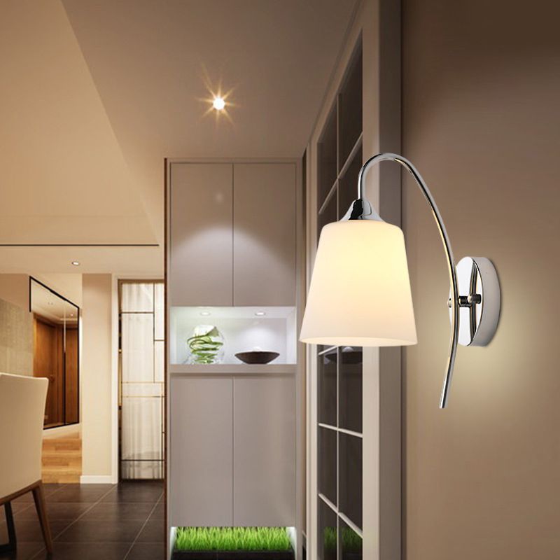 1 Kopf -Trompeten -Wandbeleuchtung Moderne Milchglas Leuchte in Chrom für Treppe