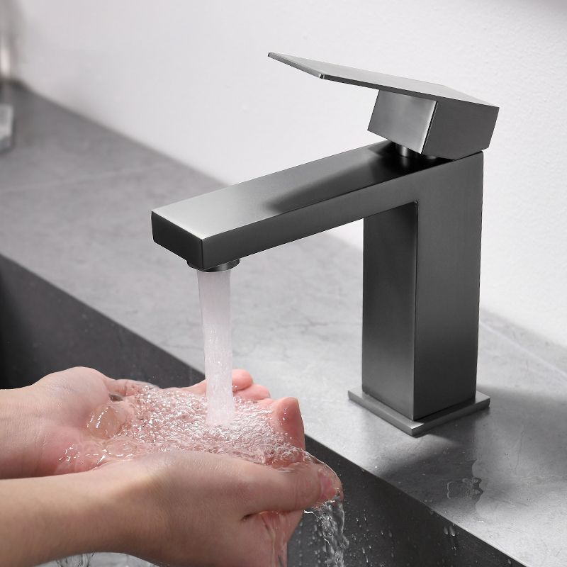 Glam Style Deck Mounted Roman Tub Faucet Low Arc Stainless Steel Roman Tub Faucet Set