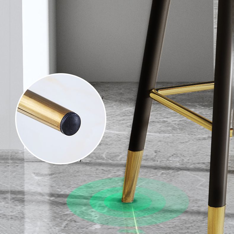 Modern Swivel Home Bar Stool Matte Finish Leather Armed Stool