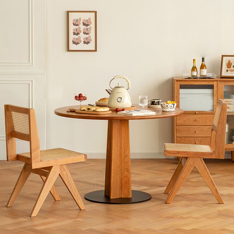 Round Top Dining Table Contemporary Table with Pedestal Base