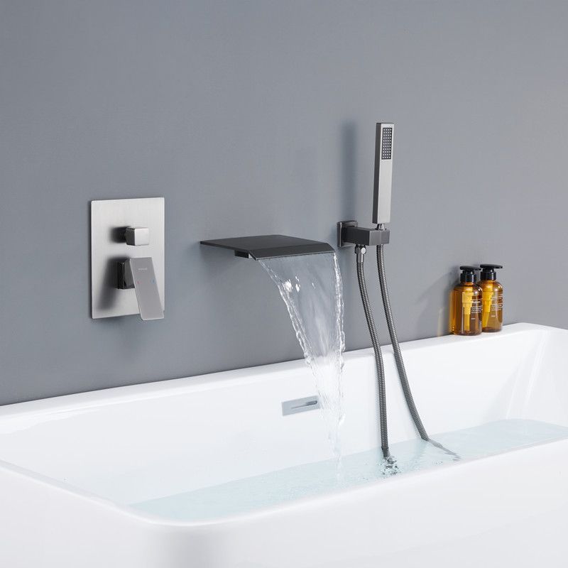 Contemporary Bathroom Faucet Wall Mounted Bathroom Faucet with Handheld Shower