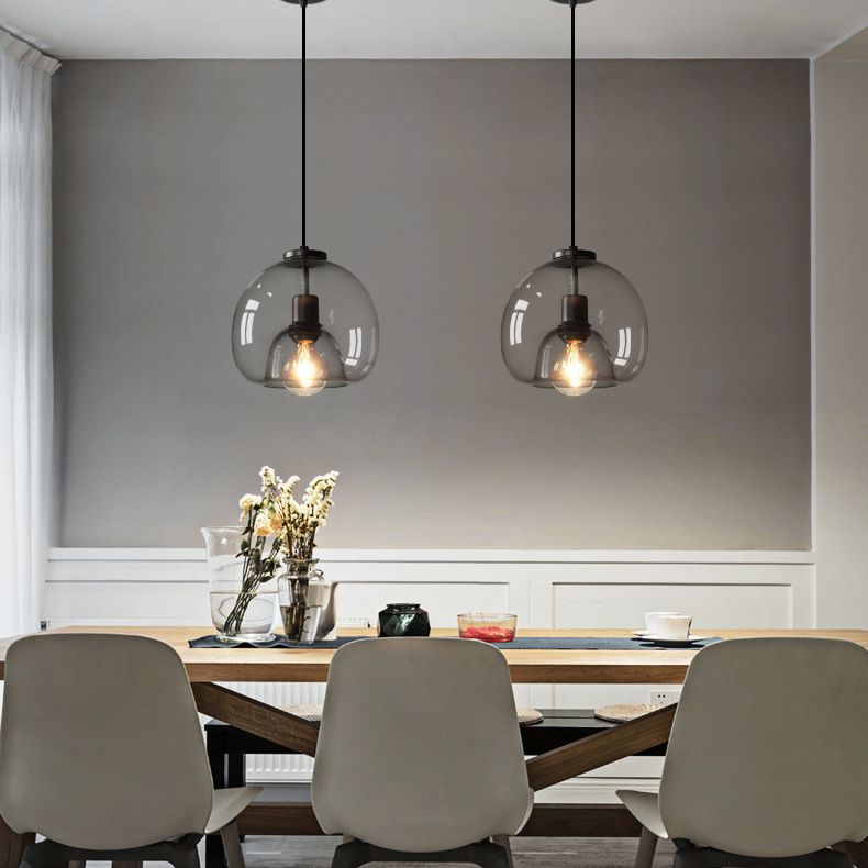 1 luminaire d'éclairage pendentif en verre léger moderne.