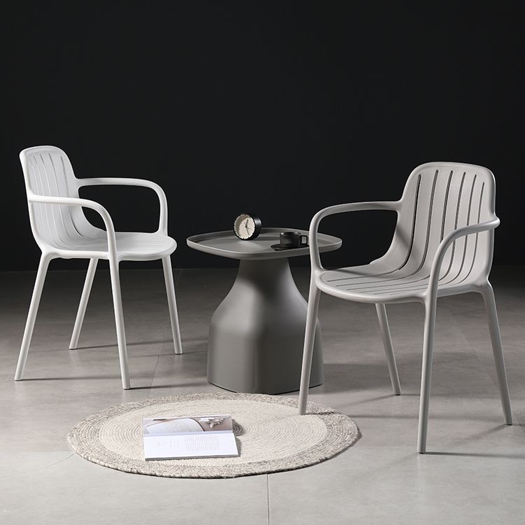 Contemporary Style Dining Chair Kitchen Dining Arm Side Chair with Plastic Legs