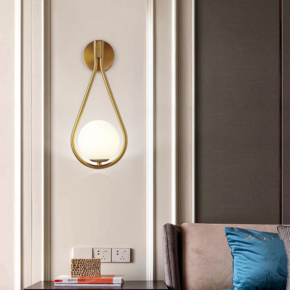 Lampe murale du globe moderne Verre blanche 1 lumière lumineuse légère pour la chambre corride
