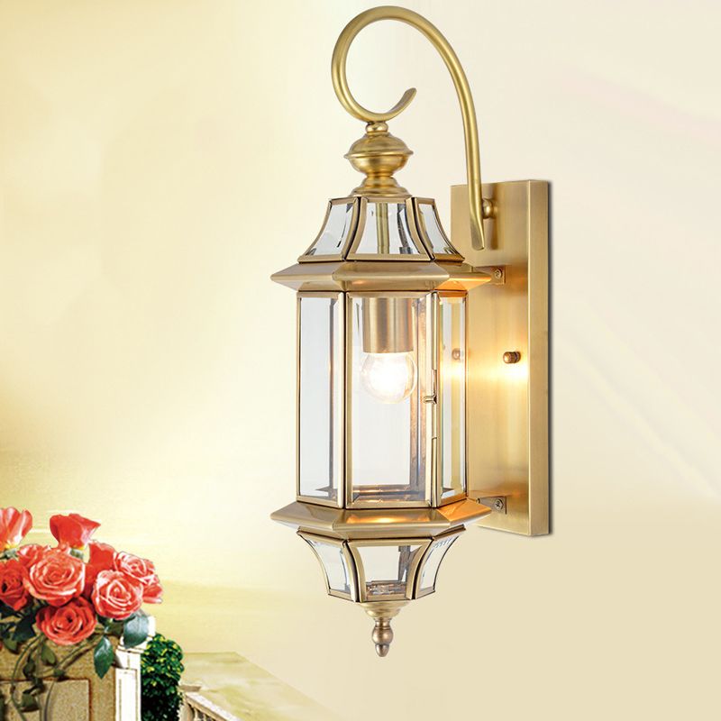 Geometric Shape Glass Wall Lighting Industrial Style 1 Light Wall Mounted Light in Gold