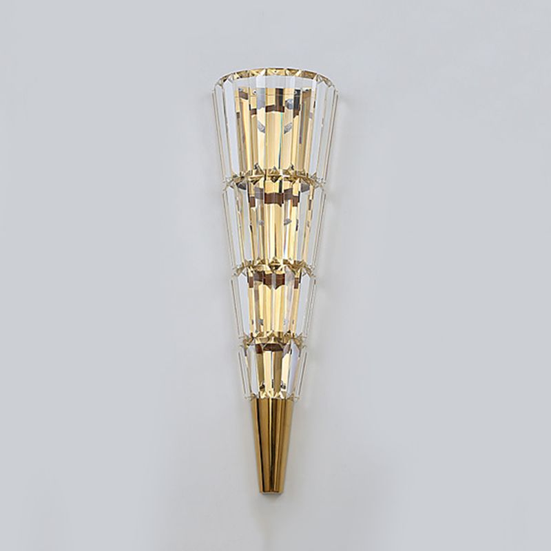Applexion murale en or cristal dans la lampe murale à cône en acier inoxydable de style de luxe moderne pour chambre à coucher