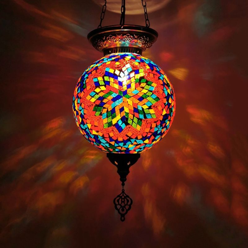 1 Light Stained Art Glass Pendant Light Kit Vintage White/Red/Blue Globe Dining Room Hanging Ceiling Light