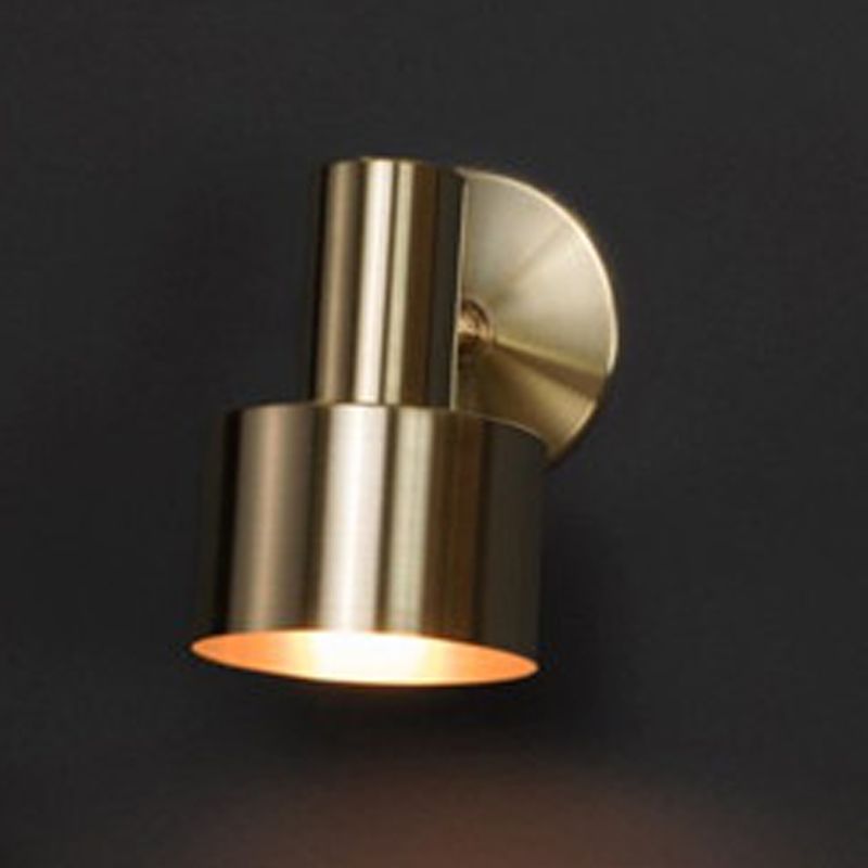 Metal 1-Light Wall Lighting Modern Style Geometric Shape Wall Mounted Light Fixture