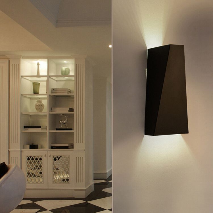 Geometrische Metallwandleuchten Moderne LED -Wandmontageleuchte mit LED -Wand