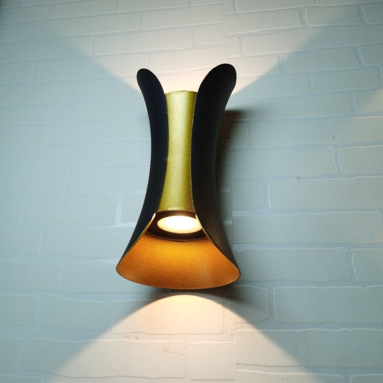 Curl 2 Lights Flush Wandleuchter Aluminium Moderner Wandbeleuchtung mit Wandleuchten