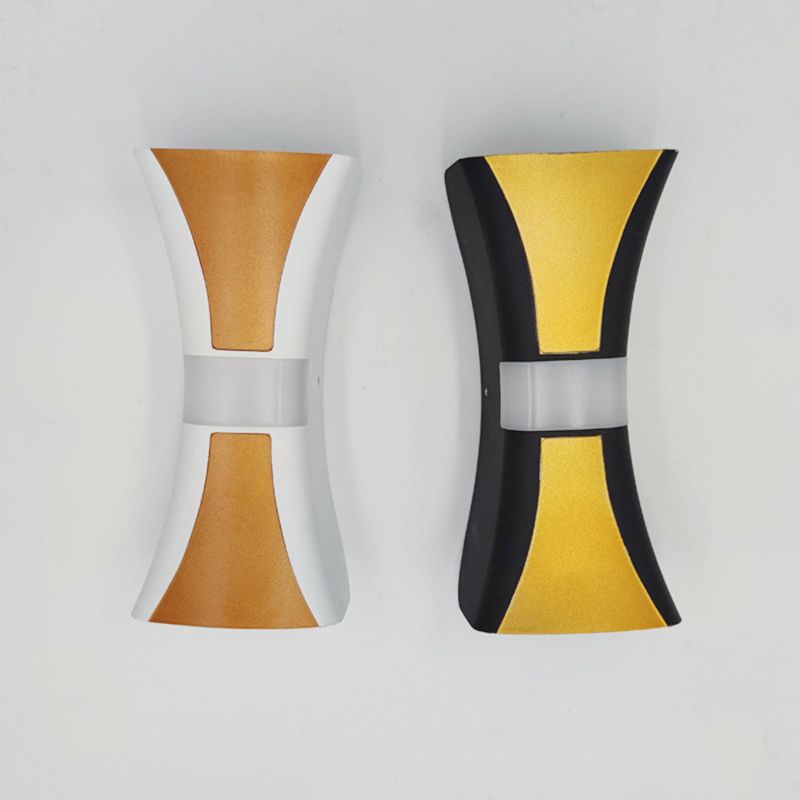 Metal Geometric Shape Wall Light Modern 2-Lights Wall Mounted Light Fixture