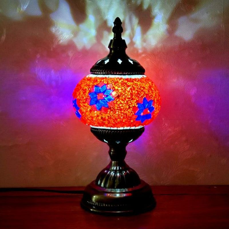 Turkish Oblate Nachttischlampe Single-Bulb-Glasschifftischleuchte für das Restaurant