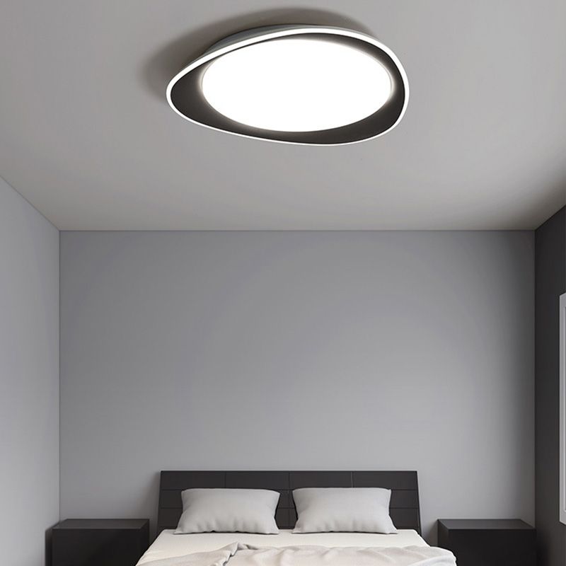 Modern Style Circular Shade Ceiling Lamp Metal 1 Headed Ceiling Lighting for Restaurant