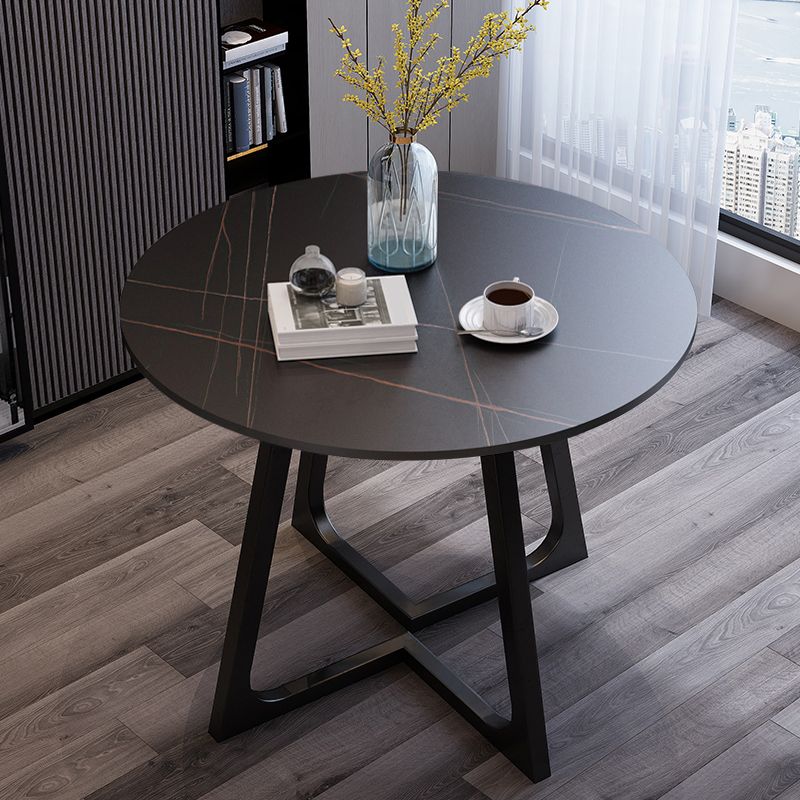 Traditioneller luxuriöser runder Esszimmer Tisch Sintered Steintisch mit doppelter Sockel