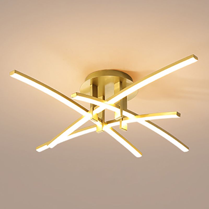 Lámpara de techo de forma lineal de estilo moderno Lámpara de techo múltiple de metal para el comedor