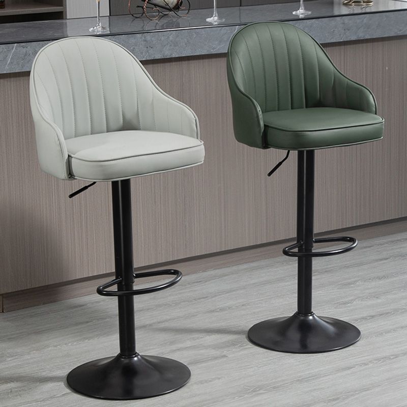 Sgabello da bar in stile industriale con sedile in pelle di piedistallo in metallo per bar da cucina
