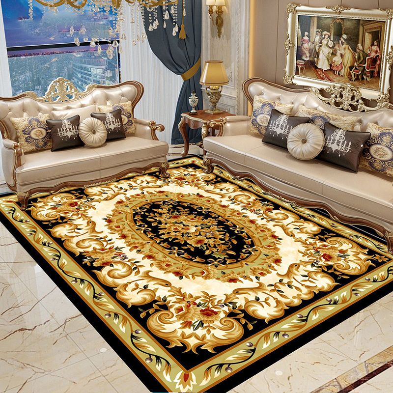 Beige Medallion Pattern Area Carpet European Polyester Area Rug Non-Slip Backing Rug for Home Decor