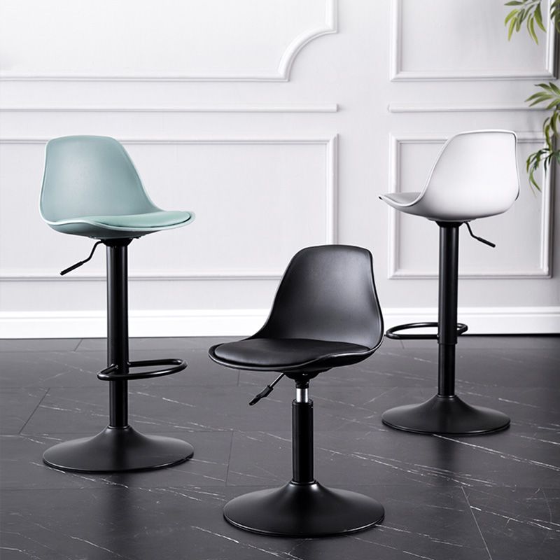 Taburete de bar de estilo industrial, asiento cubo con patas de metal para barra de mostrador