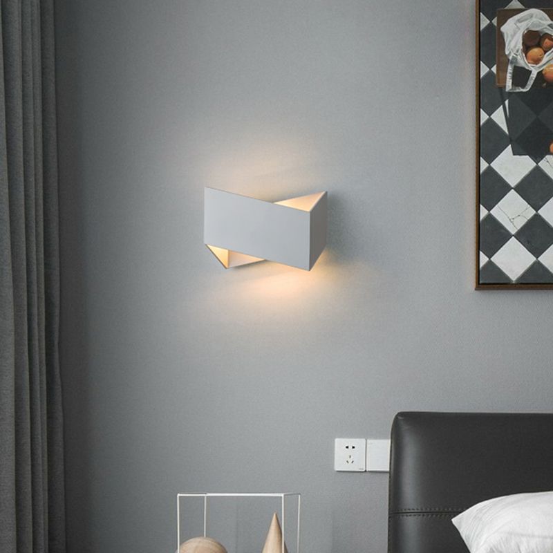 Moderne minimalistische stijl Origami Wall Light SCONCES Metaal 1 Lichtwandverlichting voor woonkamer